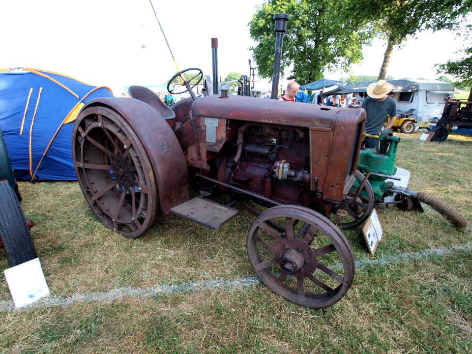 Hanomag R40E pic4