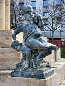 HAL-HodschaNasreddinBrunnen4