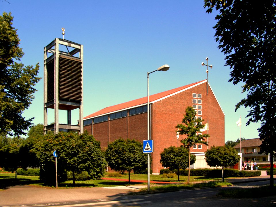 Hannover Vahrenheide Kirche Franziskus