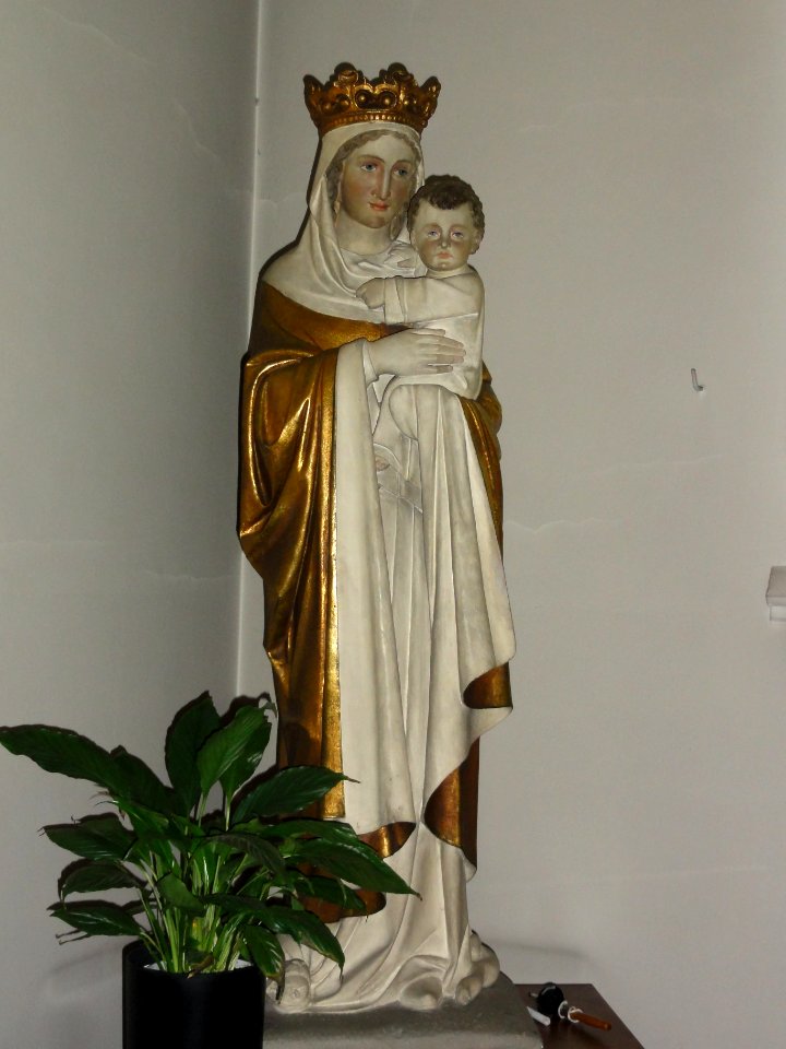 Handel (Gemert-Bakel) Kerk OLV ten Hemelopneming Madonna met kind