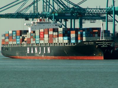Hanjin Ottawa IMO 9200718, at the Amazone harbour, Port of Rotterdam, Holland 19-Sep-2005