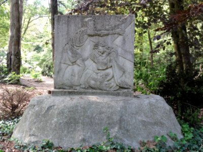 Handel (Gemert-Bakel) Processiepark, kruiswegstatie 3