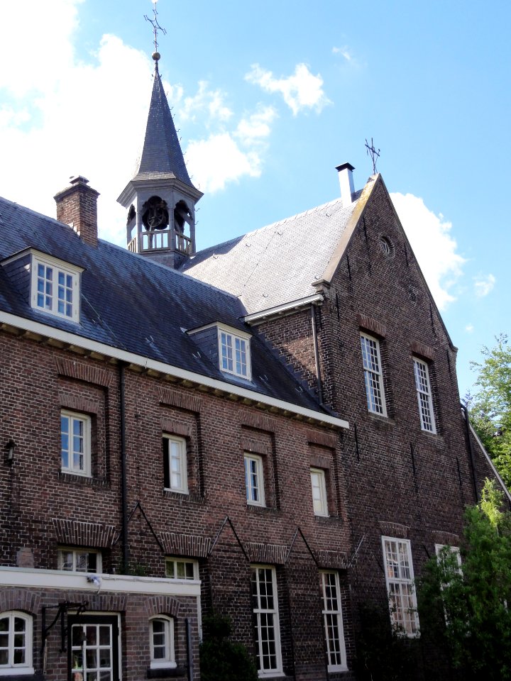 Handel Rijksmonument 16060 Capucijnenklooster achterkant gedeeltelijk