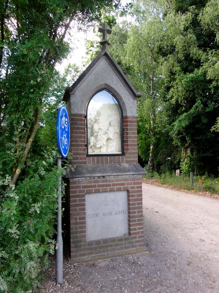 Handel (Gemert-Bakel) Rijksmonument 518070 reeks bedevaartkapellen , II