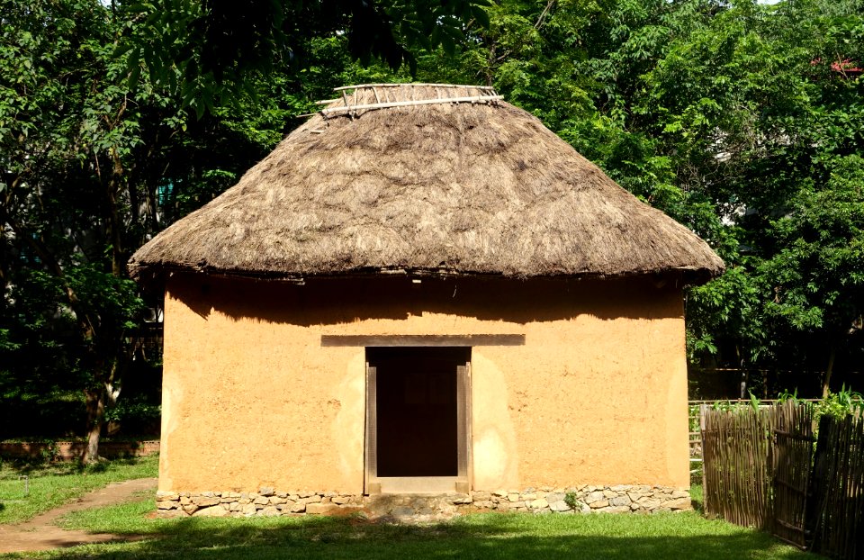 Hani House - Vietnam Museum of Ethnology - Hanoi, Vietnam - DSC03440