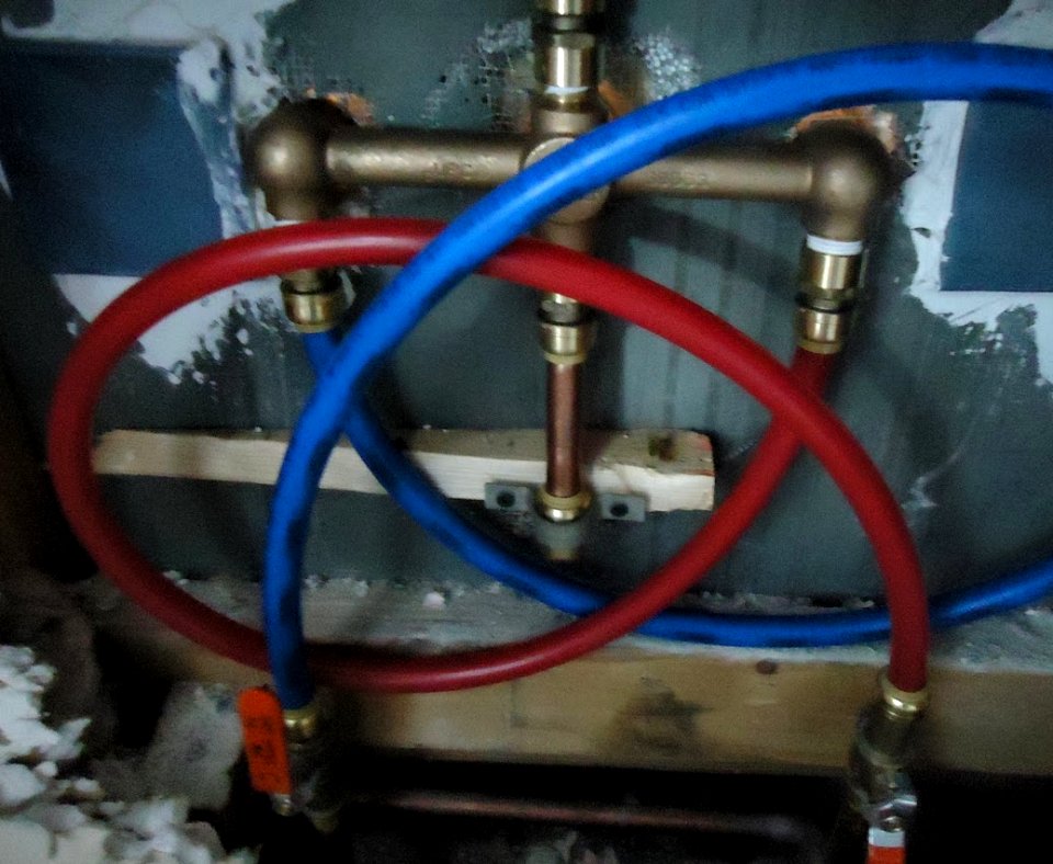 Handyman photos Fix Barber Wilson diverter valve 17