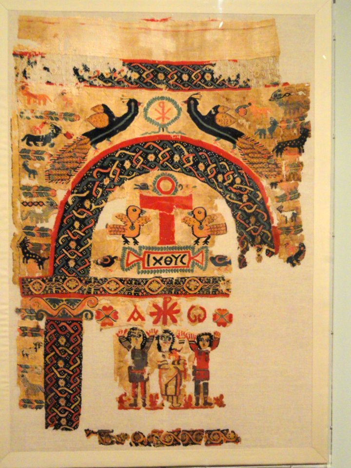 Hanging with Christian Images and Symbols, 500s AD, Egypt, Byzantine period, wool and linen - Cleveland Museum of Art - DSC08457