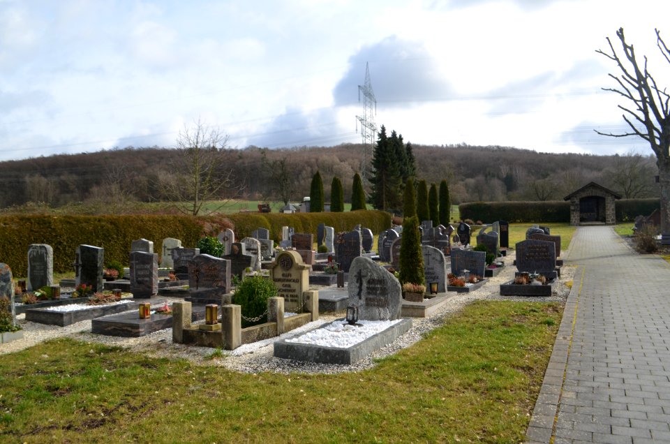 Hangenmeilingen, Friedhof