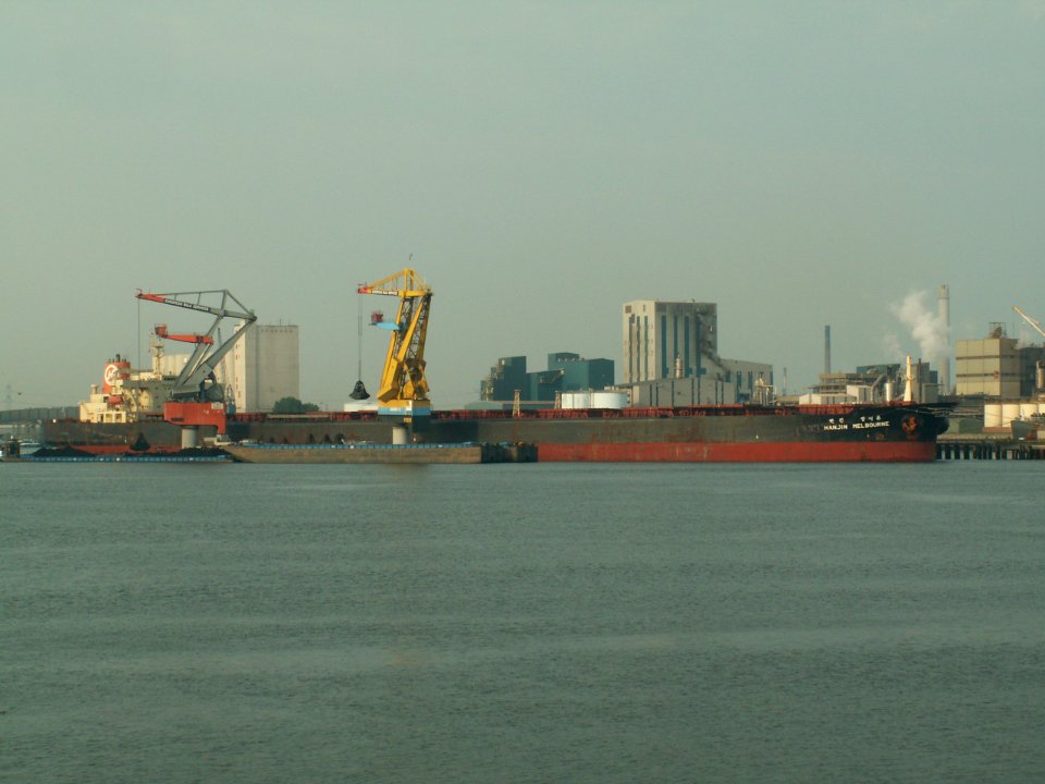 Hanjin Melbourne - IMO 8517982 p2, Port of Rotterdam, Holland 25-Jun-2006