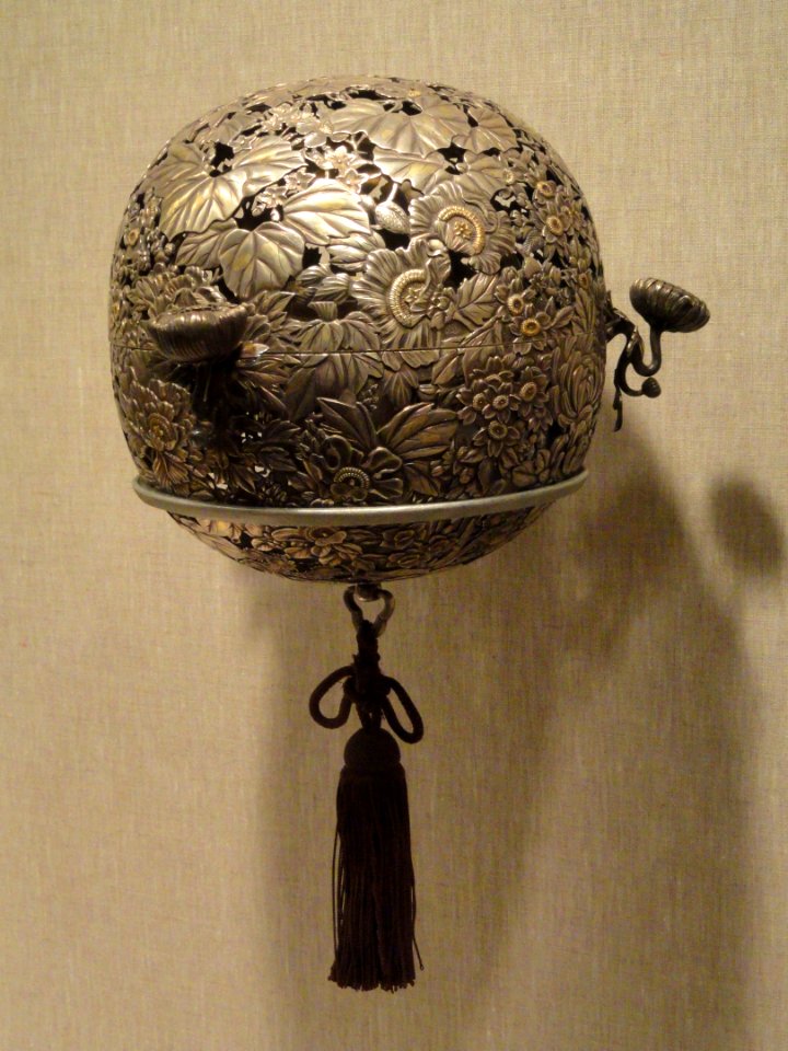 Hanging Incense Burner, 19th century, Japan, artist unknown, silver, gold, silk cords - Art Institute of Chicago - DSC00242