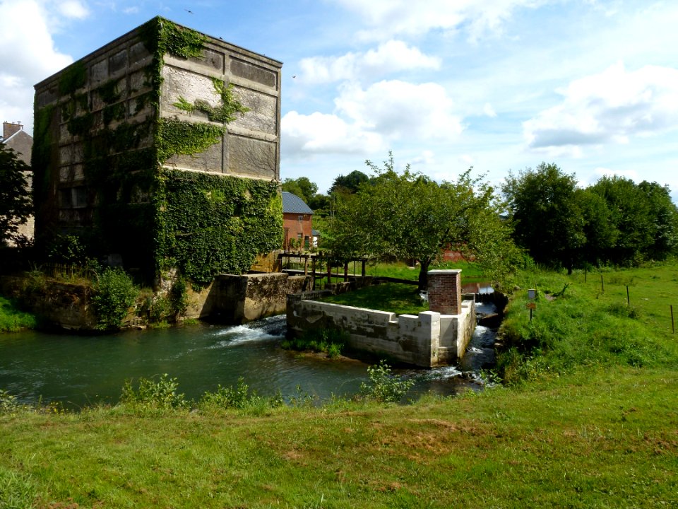Hannappes (Ardennes) moulin sur l'Aube
