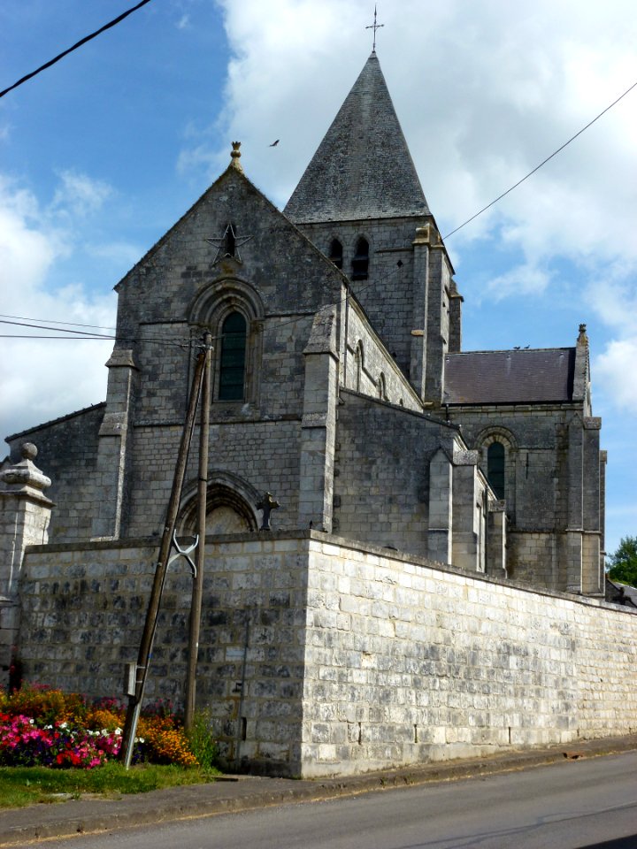Hannappes (Ardennes) Église Saint-Jean-Baptiste, façade