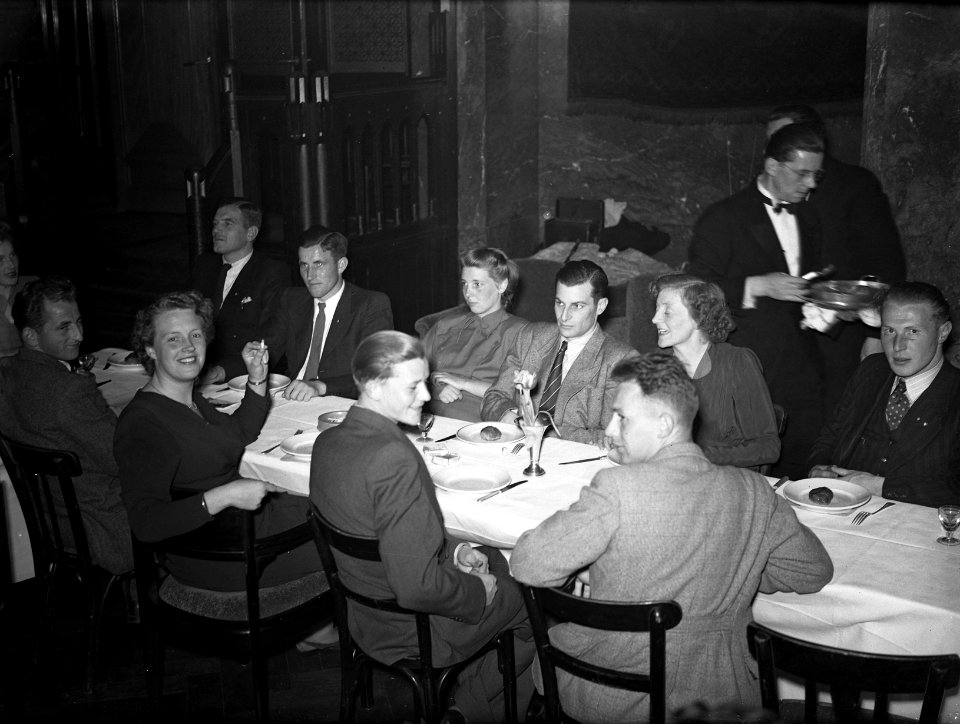 HANDBAL, diners, Bestanddeelnr 902-6590