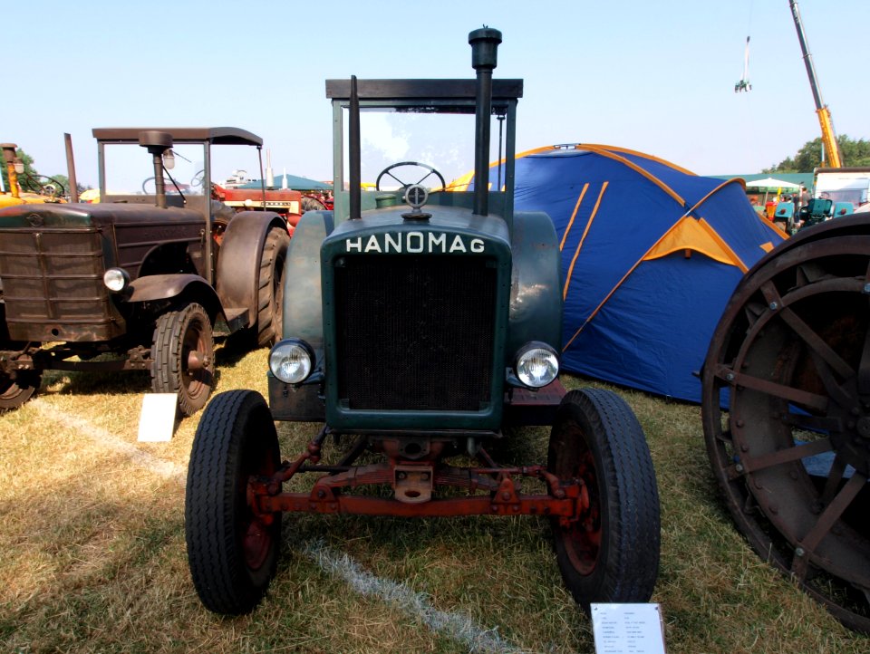 Hanomag M40 pic1