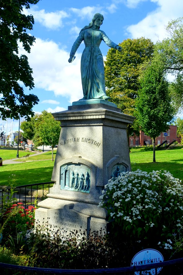 Hannah Duston Monument, by Calvin H. Weeks, 1879 - Haverhill, Massachusetts - DSC06324