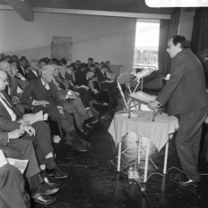 Han Lammers spreekt de partijraad toe, Bestanddeelnr 921-7021