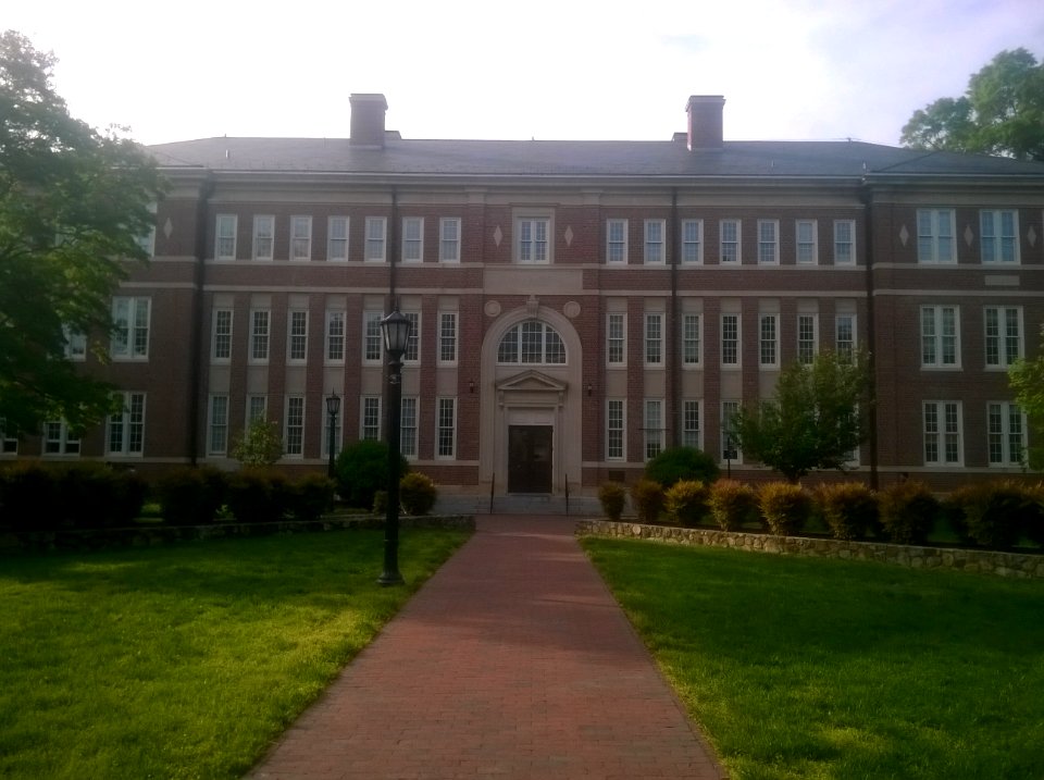 Hanes Hall UNC CH 2014-04-27