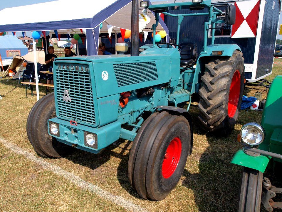 Hanomag Brillant 700 pic2
