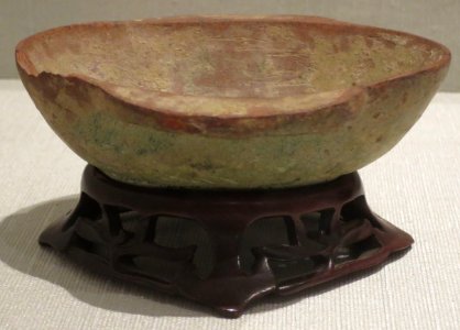 Han dynasty cup, earthenware and glaze, Honolulu Museum of Art 5833.1