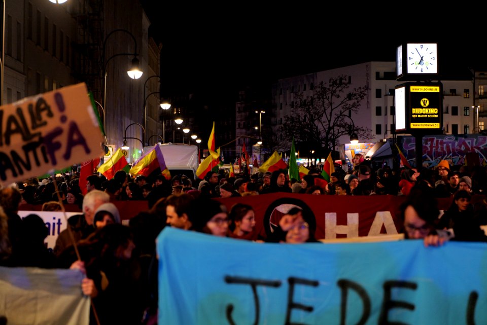 Hanau attack protest Berlin Hermannplatz 2020-02-20 28