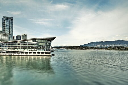 Harbor hotel shore