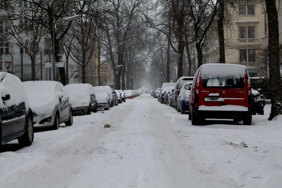 Handjerystraße Berlin-Friedenau with snow 2021-02-08 03