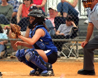 Female umpire teen photo