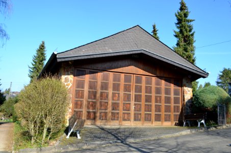 Hahnstätten, Friedhof, Trauerhalle neu
