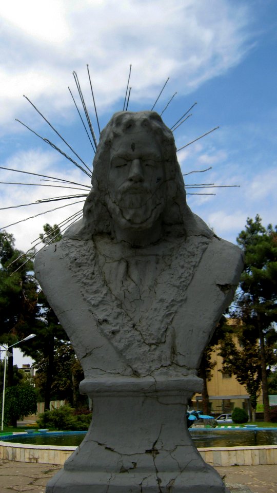 Hafez of Shiraz Statue - Hafez sq - Nishapur 2