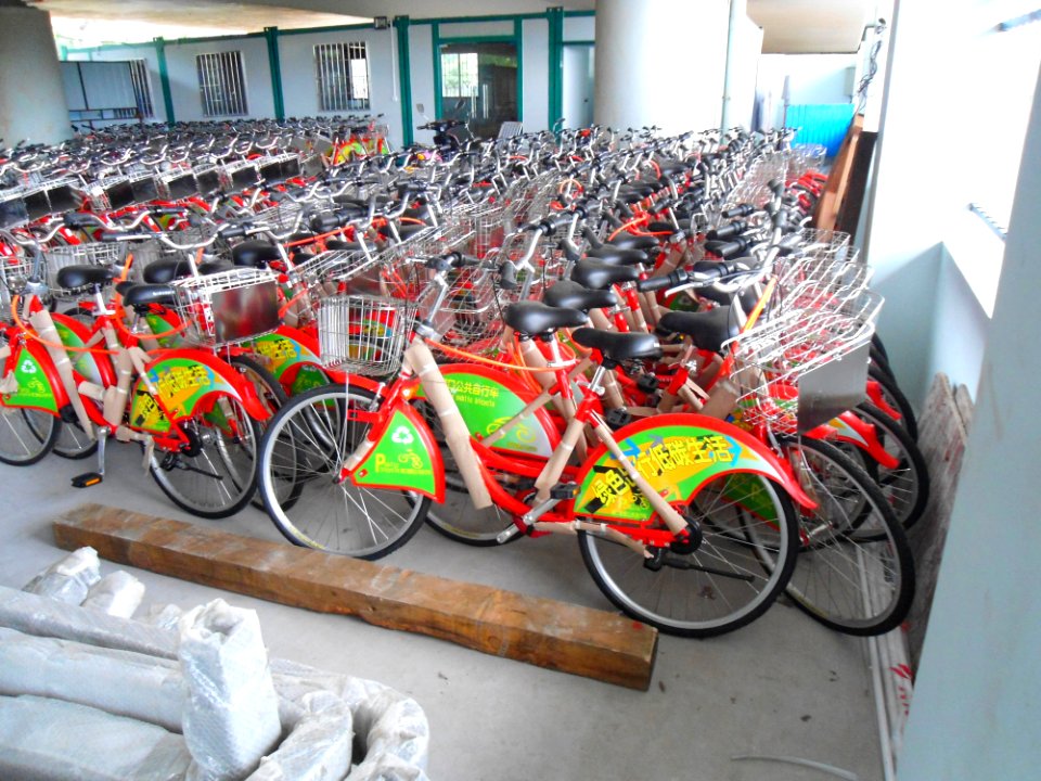 Haikou bicycle rental - thousands of bicycles in storage - 03