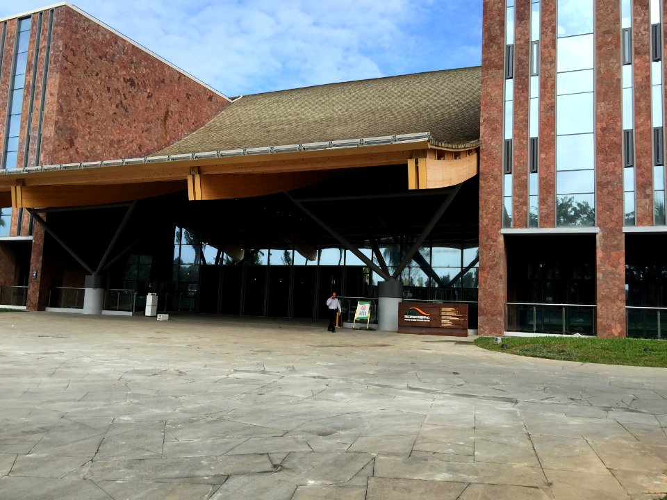 Haikou Citizen Tourism Center - 02