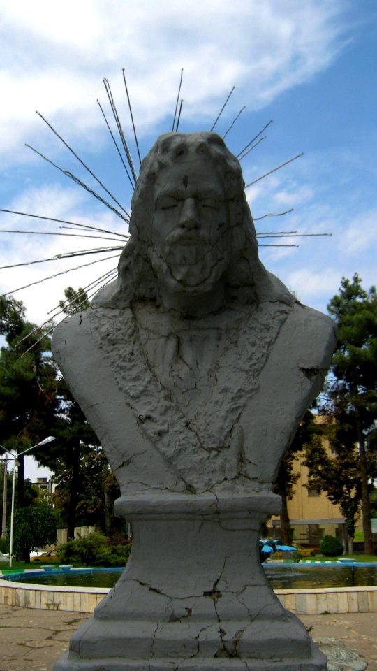 Hafez of Shiraz Statue - Hafez sq - Nishapur 5