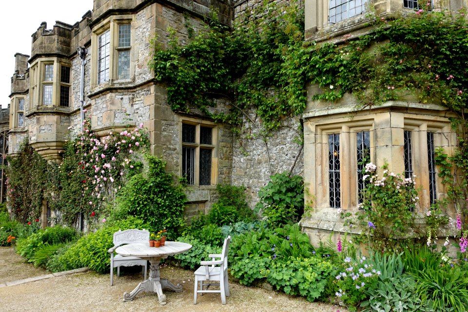 Haddon Hall - Bakewell, Derbyshire, England - DSC02658