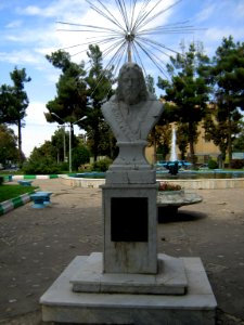 Hafez of Shiraz Statue - Hafez sq - Nishapur 4