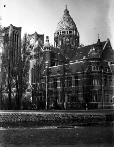 Haarlem. Sint Bavokathedraal met pastorie gezien vanuit het zuidoosten, Bestanddeelnr 934-6767