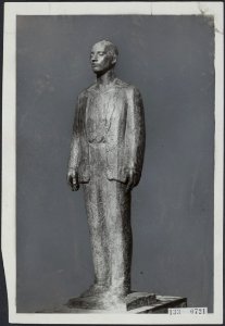 Haarlem, Dreef. Monument voor de gefusilleerden op 7 maart 1945 aan de Dreef 'M, Bestanddeelnr 133-0721