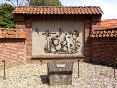 Haalderen De Haalderense mens en zijn werk, reliëf Joop Puntman 1965