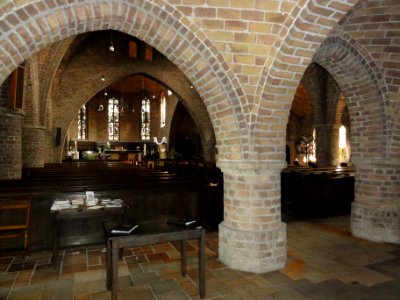 Haalderen (Lingewaard) RK kerk, interieur