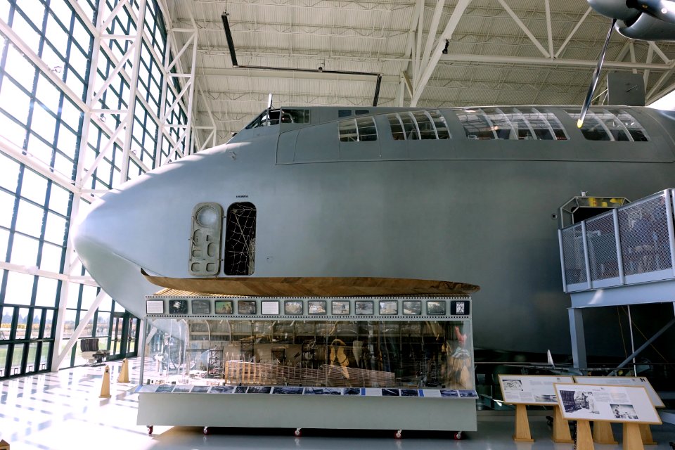 H-4 Hercules (Spruce Goose) - Evergreen Aviation & Space Museum - McMinnville, Oregon - DSC00511