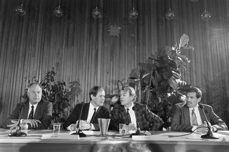 Haarlem, persconferentie n.a.v. ontknoping zaak Heijn korpschef Brinkman, Off. v, Bestanddeelnr 934-2262