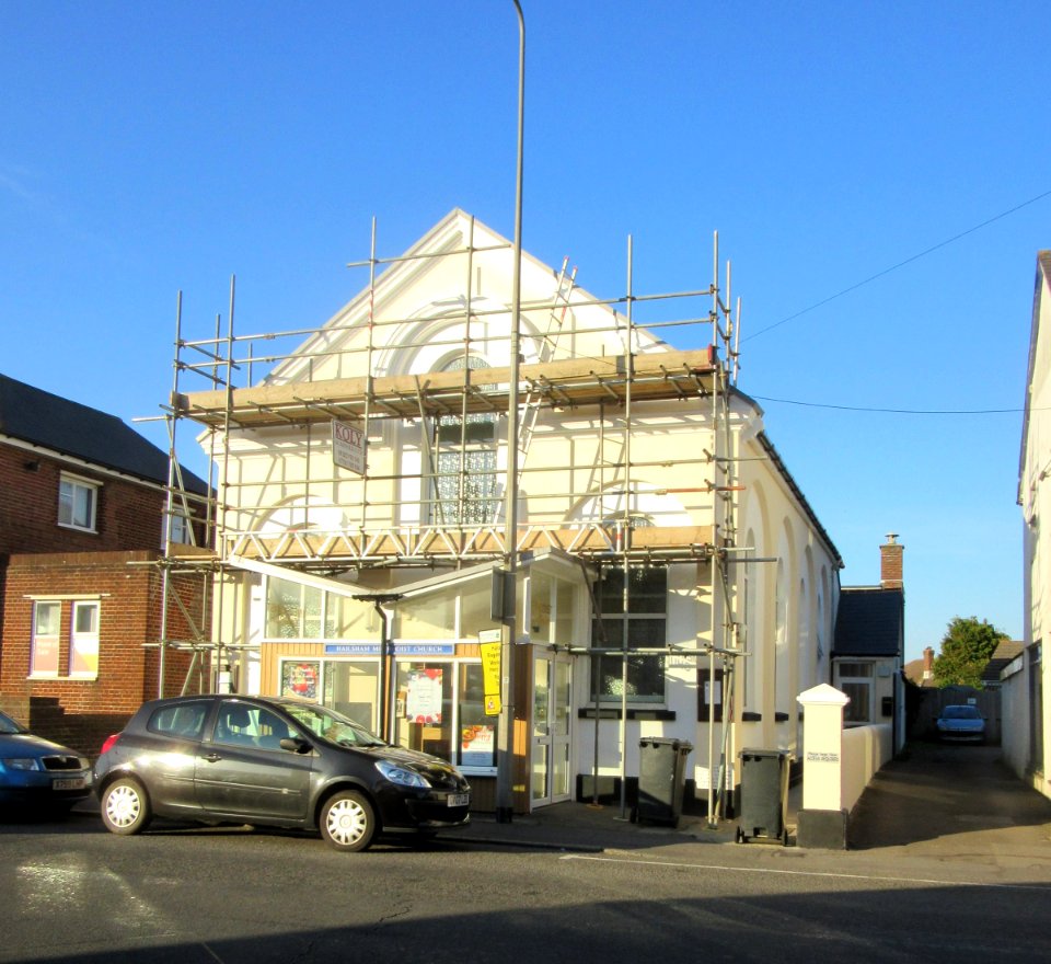 Hailsham Methodist Church, High Street, Hailsham (September 2016) (2)