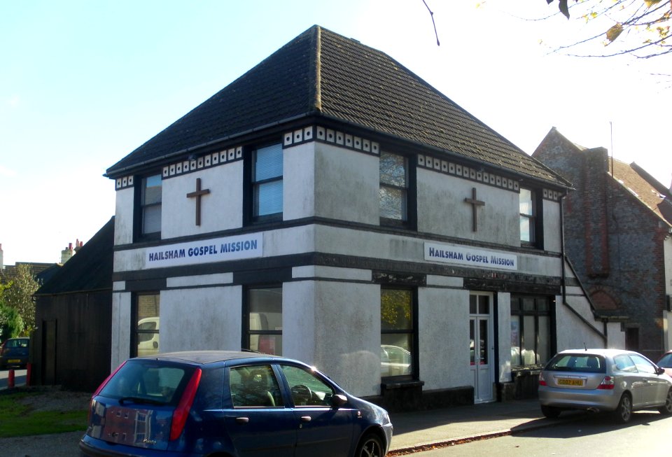 Hailsham Gospel Mission, Station Road, Hailsham (October 2012) (1)
