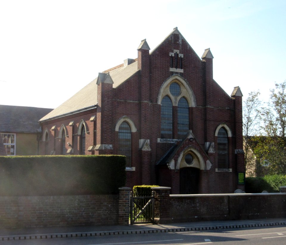 Hailsham Baptist Church, Market Street, Hailsham (September 2016) (1)