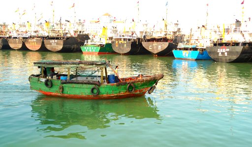 Haikou New Port various boats and ships 07 photo