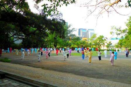 Haikou People's Park - people practicing t'ai chi ch'uan (tai chi) - 07 photo