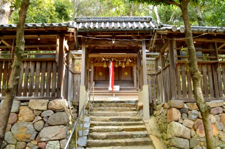 Hakatahime-jinja, shinmon