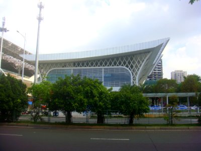 Haikou East railway station - 2018 05 03 - viewed from the south