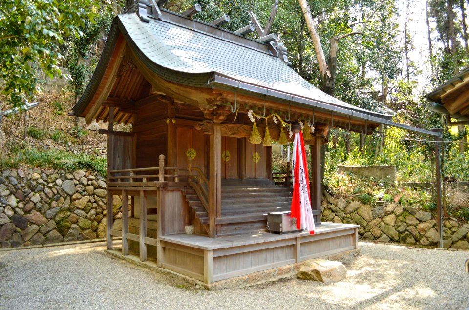 Hakatahime-jinja, honden