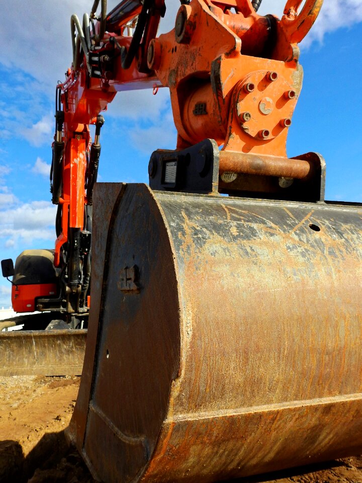 Site construction tool