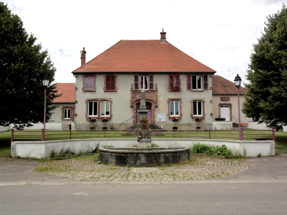 Halloville (M-et-M) mairie